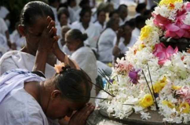 100 деца убити при кървава баня в Шри Ланка