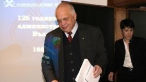 НАПИ инициира дебат за билбордовете по пътищата