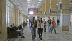 Започва приемът на документи за кандидатстудентските изпити в УНСС