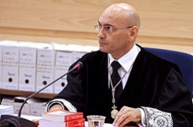 Най-охраняваният испански съдия, мишена №1 на ЕТА, пристигна в България