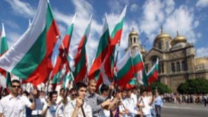 Хиляди варненци се включиха в празничното шествие