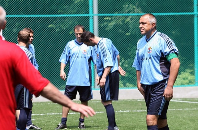 Възобновиха дело срещу футболни хулигани, били се с играчи на Бойко Борисов