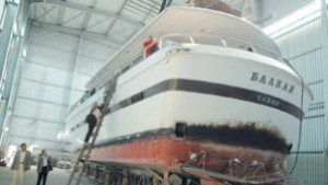 Яхтата на Тато поема към Кан