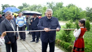 Ст Данаилов Театрите да харчат помалко за хонорари и телефони