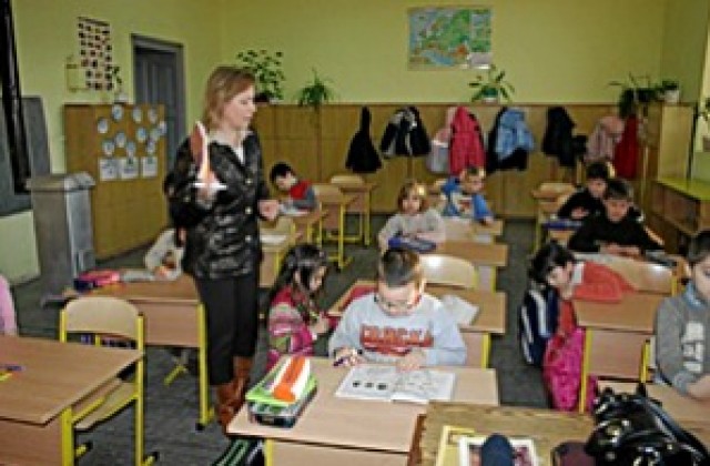 Започва кампанията за външно оценяване на учениците от 5-и и 6-и клас