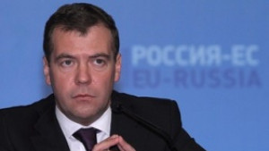 Медведев Русия трябва да намали инфлацията