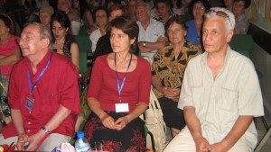 Нова Загора посреща камерни театри