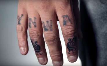 ВИДЕО: Дани Агер с нова татуировка на Ливърпул