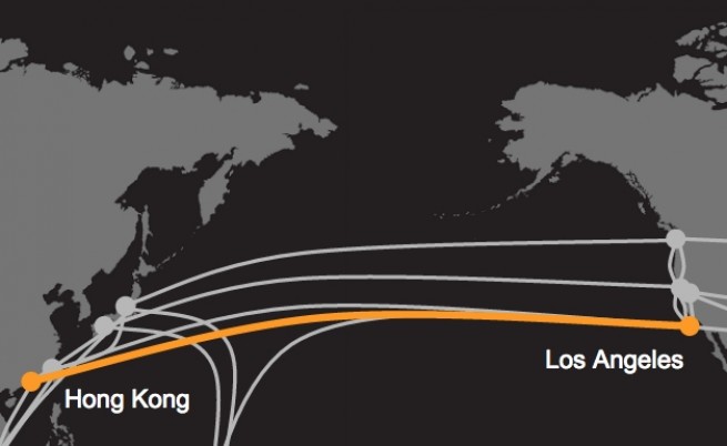 Карта с подводните интернет кабели през Тихия океан, в които Google има участие