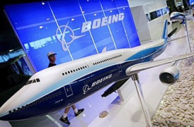 Шеф в Boeing се надява облаците над авиосектора да се разсеят през 2010-а