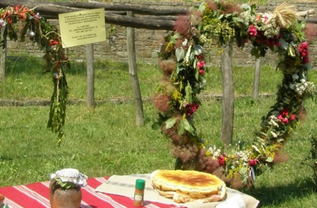 Хляб от лимец с рози опитаха на Етъра