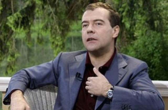 Медведев определи атентата срещу Евкуров като терористичен акт
