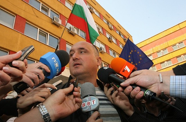 В България мястото на Галеви е в парламента