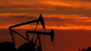Нефтът пак прескочи 70 а еврото премина 140