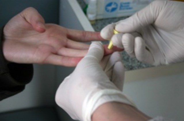 Учени откриха ваксина срещу СПИН?