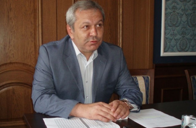Д-р Митхат Табаков обеща да работи за Силистренския край