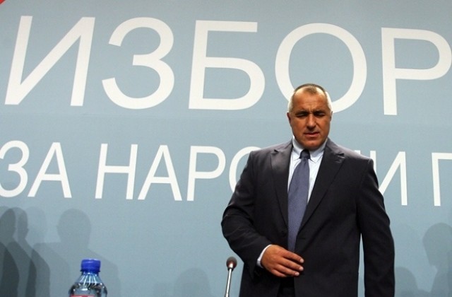 Таймс: Дойде времето на демокрацията с мускули