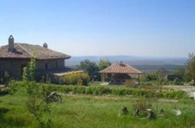 Англичани си тръгват от Аврен, заместват ги руснаци
