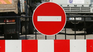 Ремонт на моста затвори движението по ул Черковна до 10