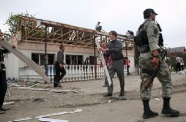 Петима души бяха убити при взрив в Грозни