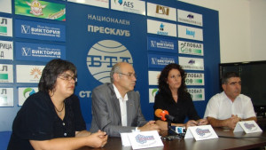 Готвят Закон за лустрацията