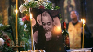 Стотици изпратиха художника Еди Демирджиян