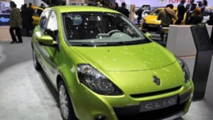 Renault стопи загубата си за полугодието до 27 млрд евро