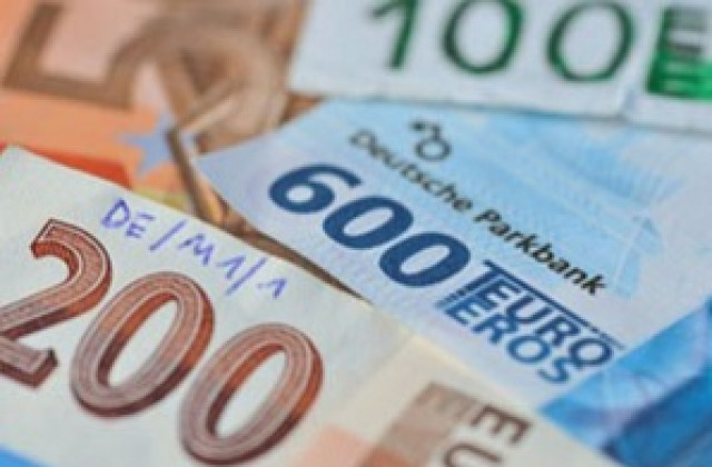 МВФ прогнозира скромно възстановяване на еврозоната догодина