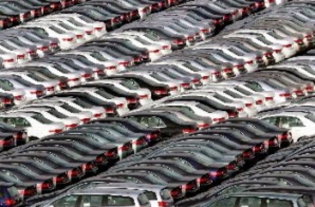 Honda изтегля 440 хиляди коли заради дефект