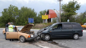 12годишно момче пострада след катастрофа край Шумен