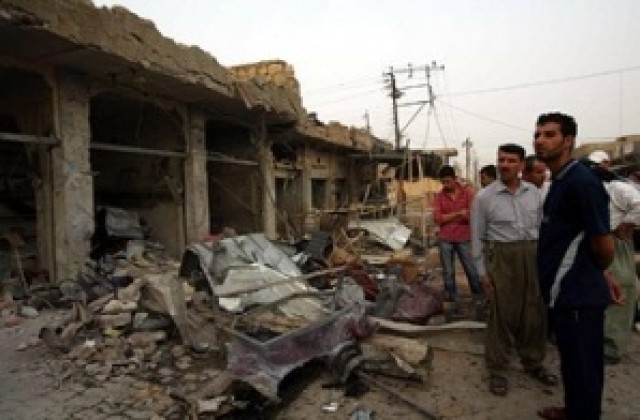 10 убити, 52 ранени при атентат край Мосул