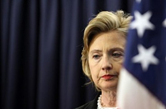 Между износа на демокрация и вноса на нефт