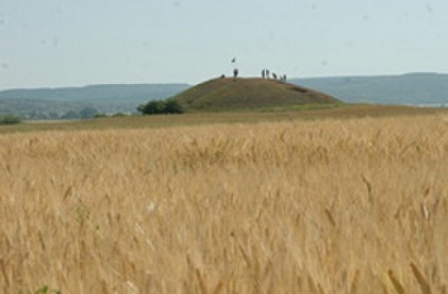 Знатен тракийски гроб от Римската епоха откриха край Сливен