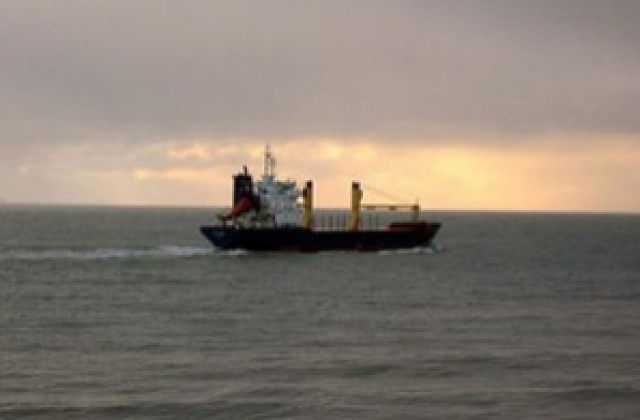 Похитителите на Арктик сий заплашвали да взривят кораба