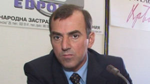 Стоян Александров Оставката на Искров е сценарий