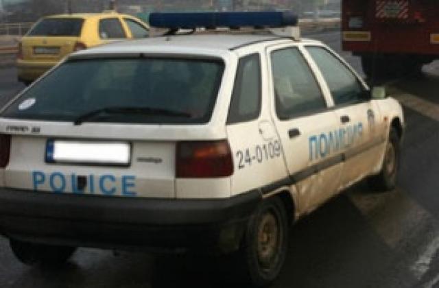 Полицаи хванаха чужденци с канабис в Кранево