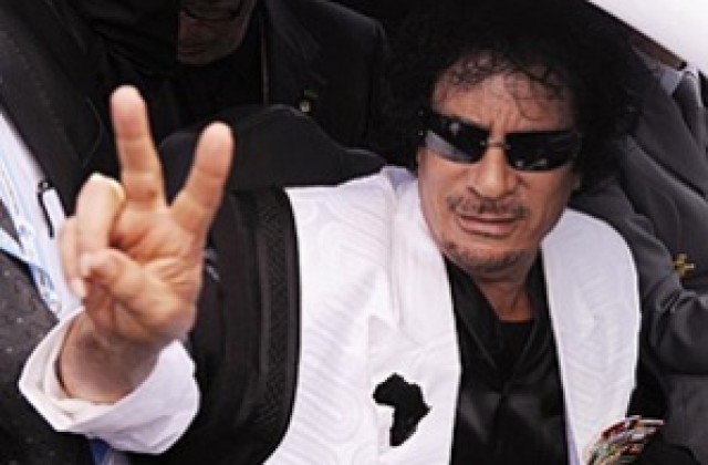 Кадафи вече не е парий, но това не помогна много на либийците