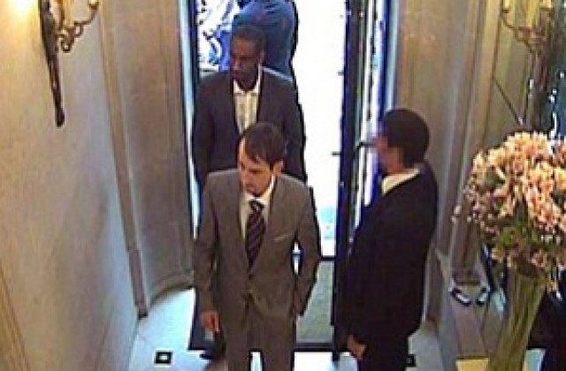 Откраднаха бижута за 1 млн. паунда