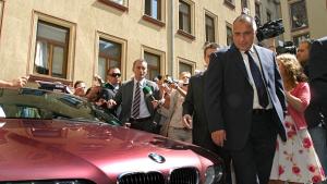 Две розови коли бяха открити в българското МО