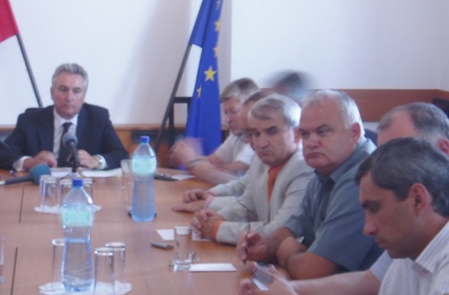 В Долни чифлик искат съд, край Камчия- полицейски участък