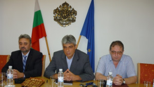 Областната управа започна активна работа по подготовка за зимата и