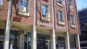 Дадоха ход на делото за пожара във влака СофияКардам