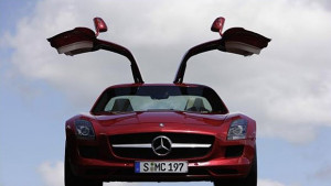 Представиха официално MercedesBenz SLS AMG