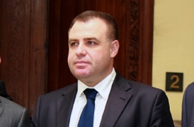 България не може да се изхранва, основните храни се внасят
