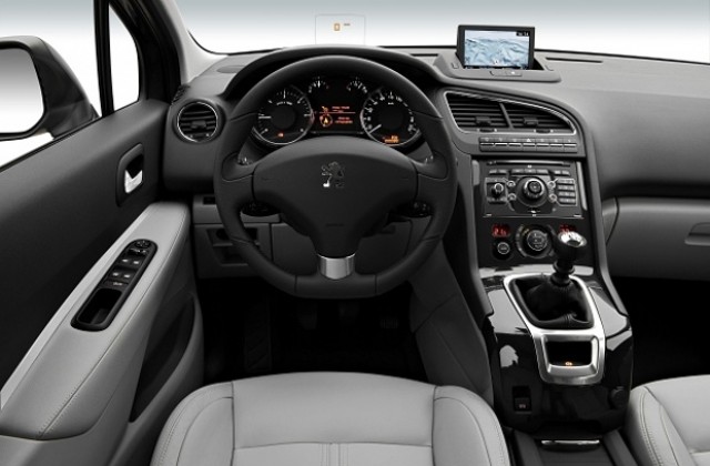 Peugeot предлага WiFi в автомобилите си