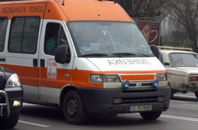 Патрулка и автомобил са се блъснали в Пловдив