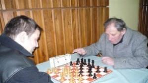 Шахматисти бойкотират турнир на Юзеирови
