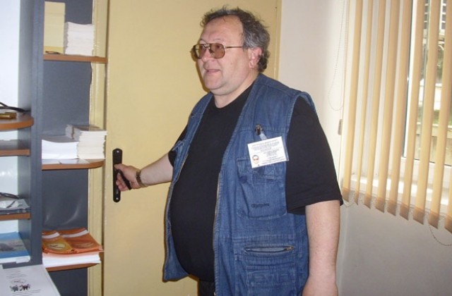 Изследват за СПИН студенти