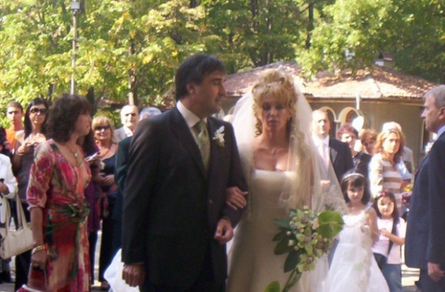 Веселин Маринов се ожени в Шипка