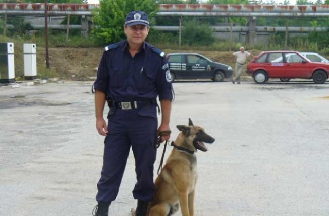 Полицейско куче от Разград се класира на второ място на международно състезание